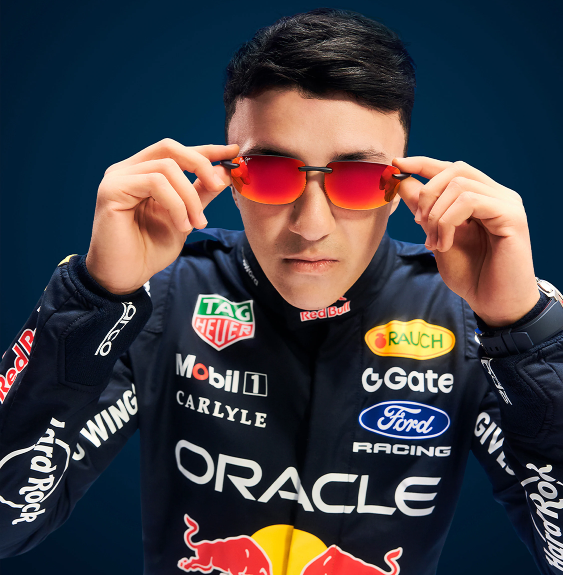 Maui Jim racecar driver hands on